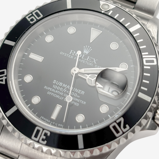 Rolex Submariner Date Ref.16610 – Pre-Owned Men's Dive Watch Stainless Steel 1995