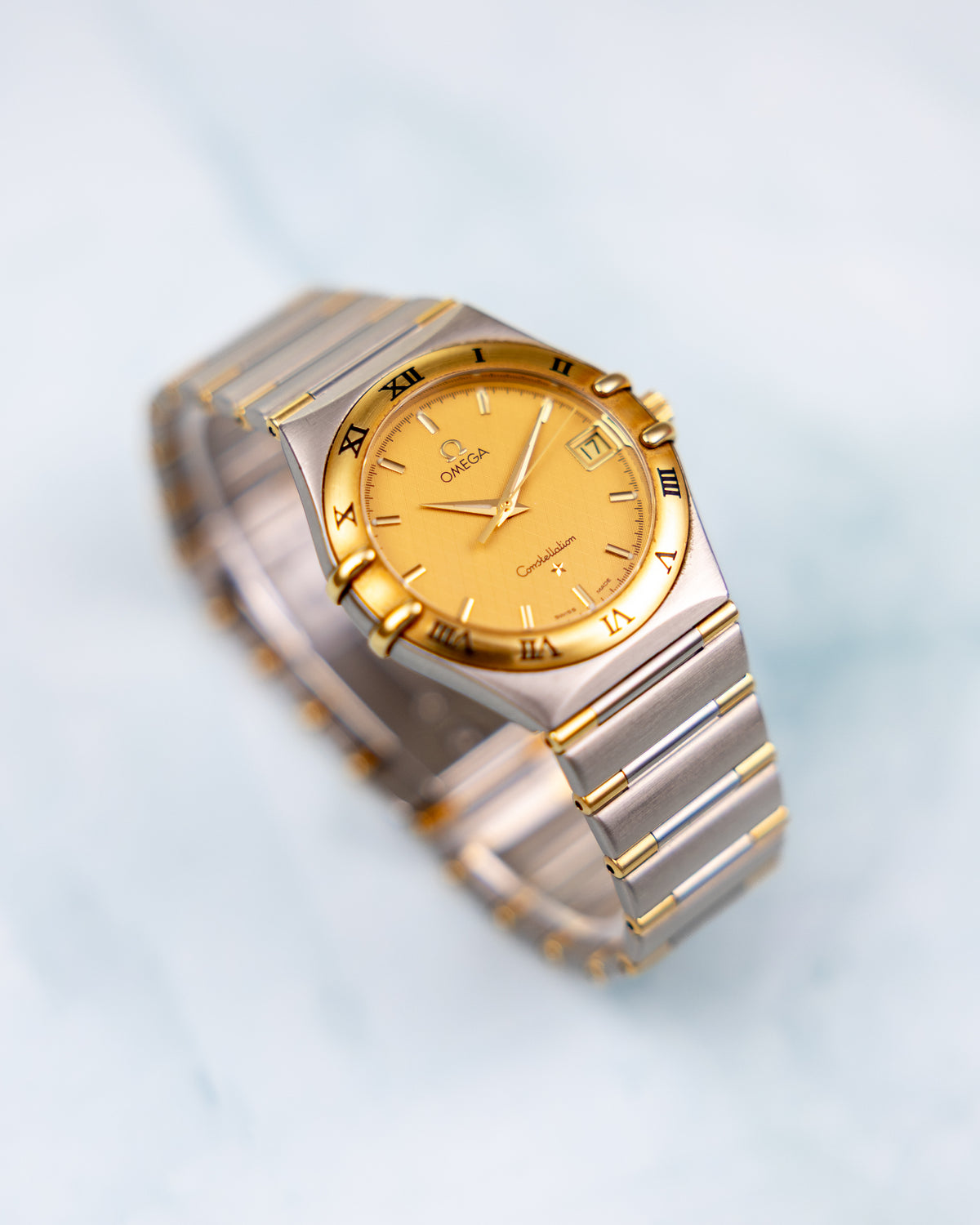 Omega Constellation Ref.1312.10.00 | Champagne Gold Bezel | 2002 | Quartz Full Set