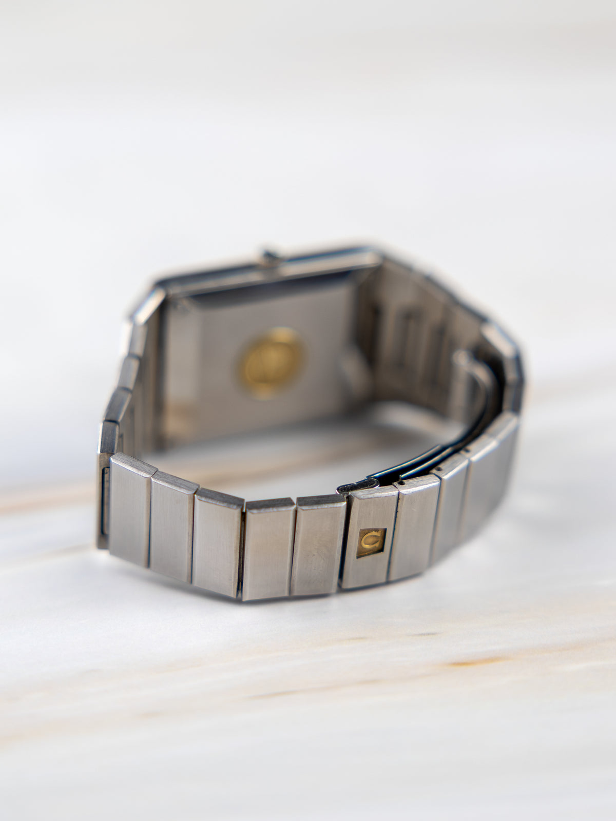 Omega Constellation 2000 Ref.355.0814 – Vintage Men's Watch Black Dial 1970s | Cal. 711 Automatic Ultra-Thin