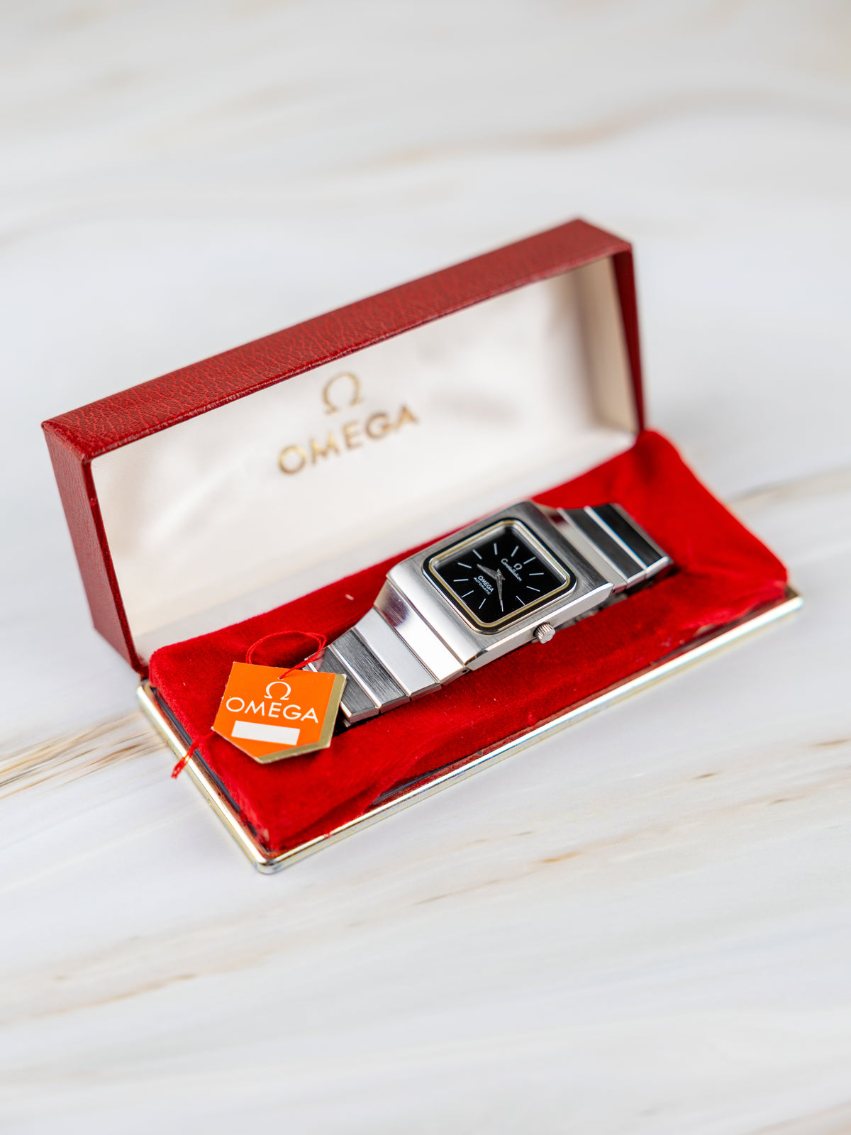 Omega Constellation 2000 Ref.355.0814 – Vintage Men's Watch Black Dial 1970s | Cal. 711 Automatic Ultra-Thin