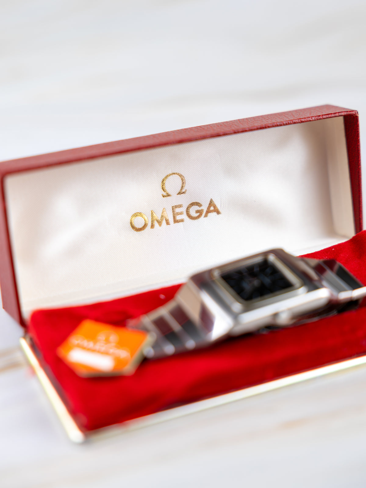Omega Constellation 2000 Ref.355.0814 – Vintage Men's Watch Black Dial 1970s | Cal. 711 Automatic Ultra-Thin
