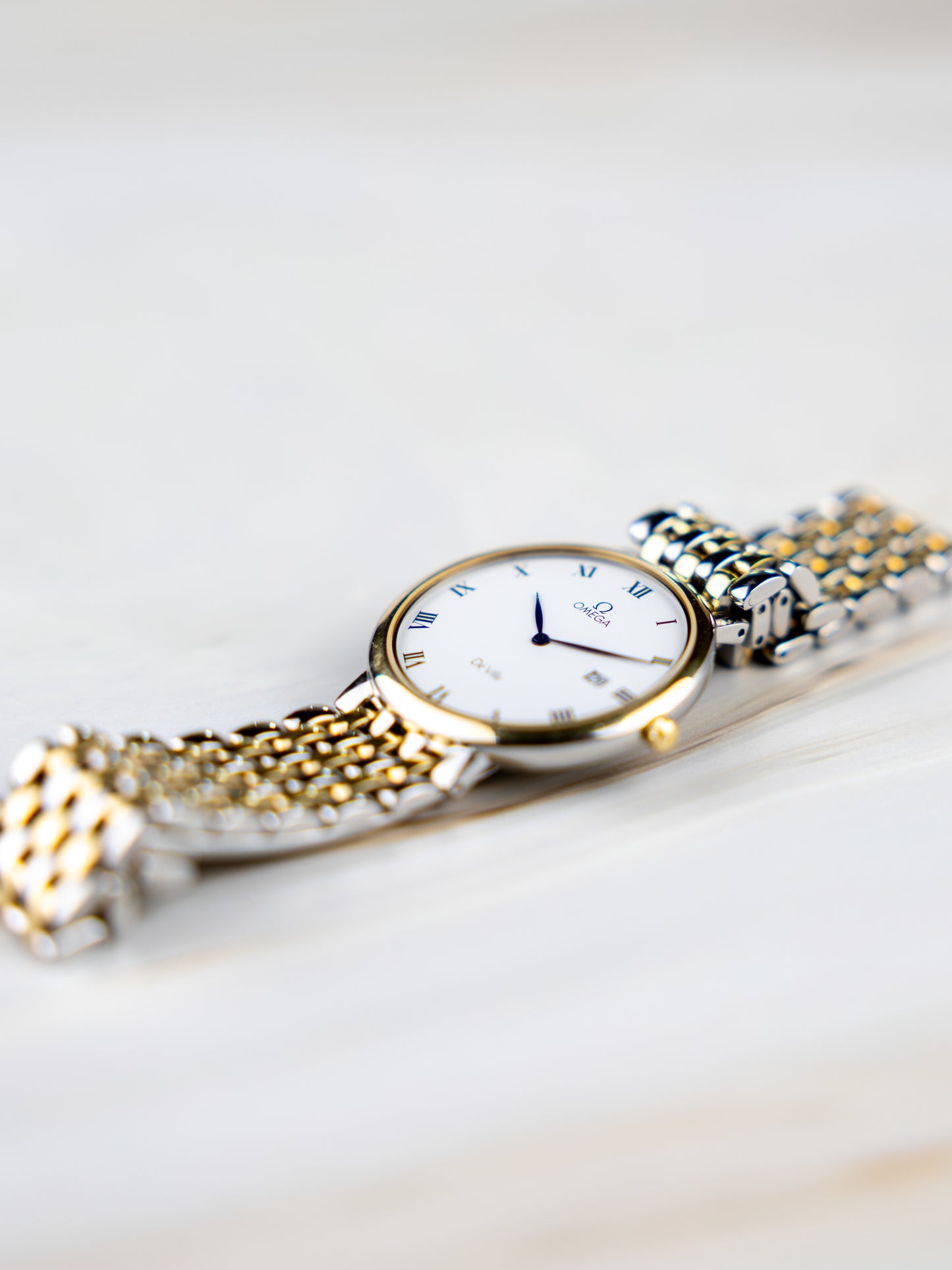 Omega De Ville Ref. 396.2379 – Vintage Men's Watch White Dial 1991 | Cal. 1379 Quartz Two-Tone