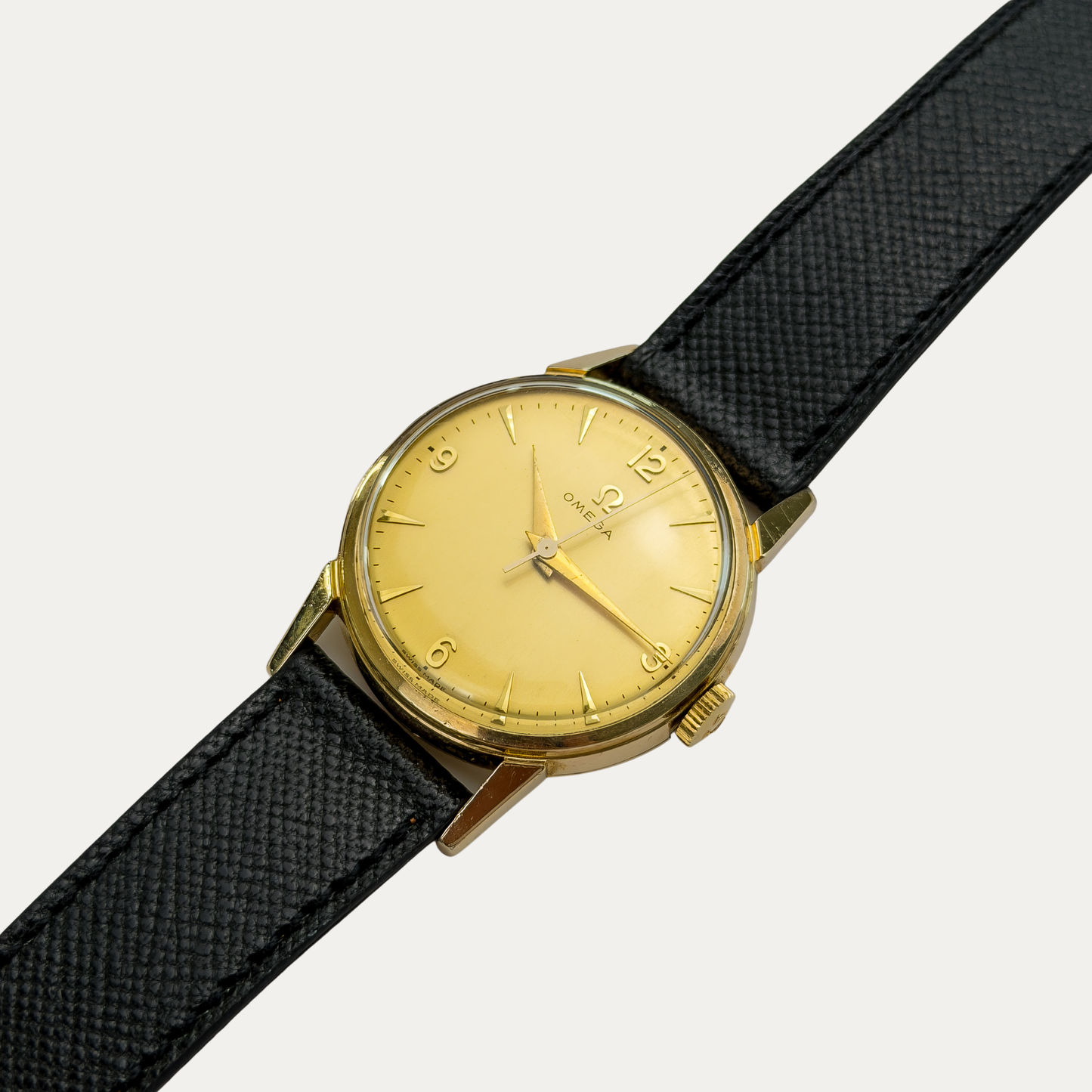 Omega Ref.2902-1 – Vintage Men's Dress Watch Gold Plated Champagne Dial 1957 | Arabic Numerals