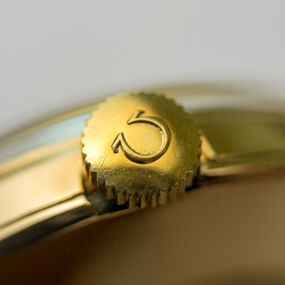 Omega Ref.2902-1 – Vintage Men's Dress Watch Gold Plated Champagne Dial 1957 | Arabic Numerals