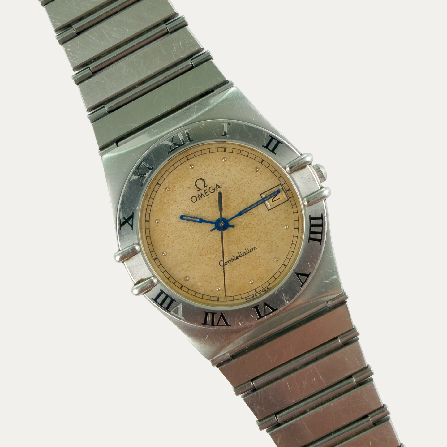 Omega Constellation Ref.396.1080 Vintage Men's Quartz Watch 1990 | Tropical Champagne Dial